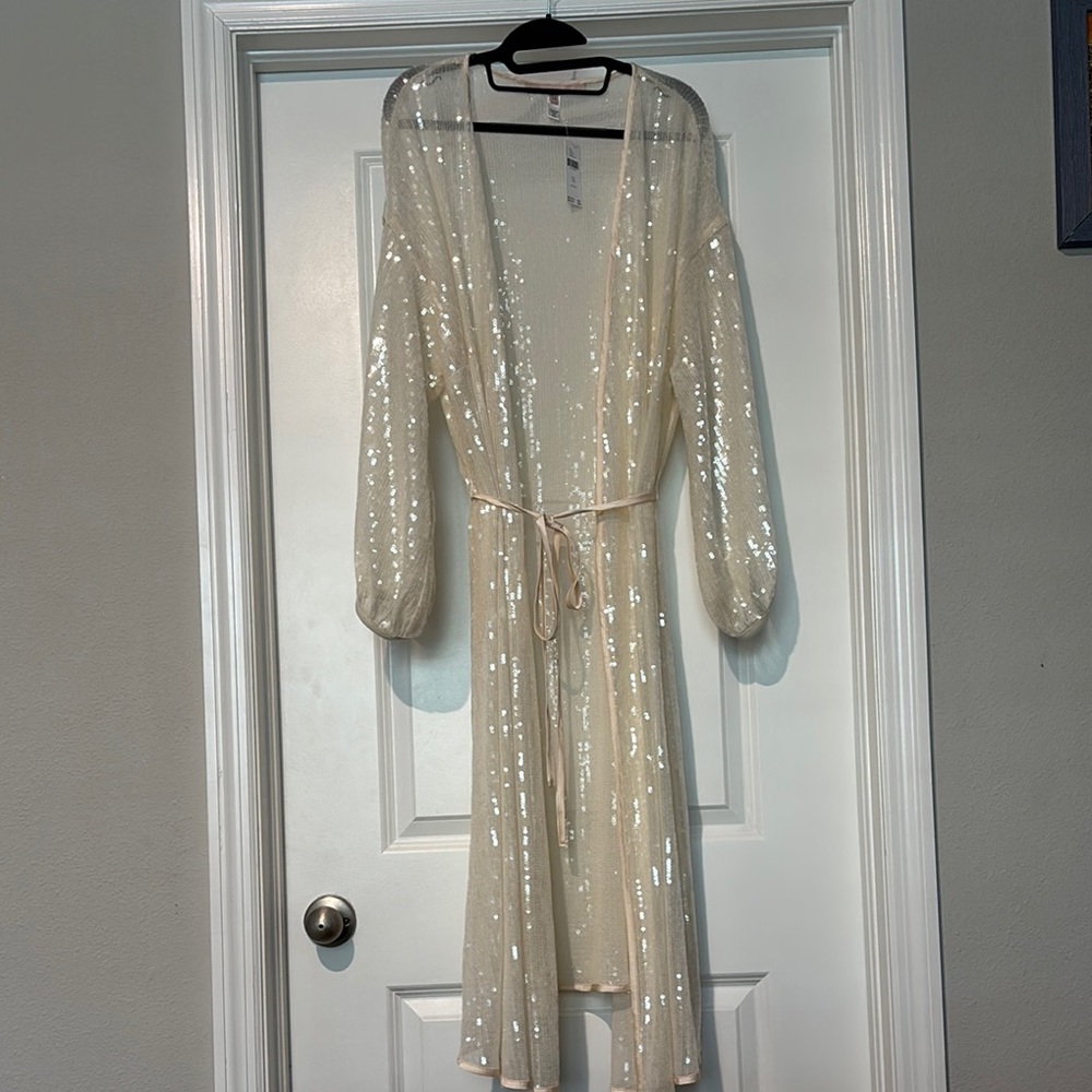 ANTHROPOLOGIE Shimmering Cream Sheer Cover-Up Sequin Robe - Picture 4 of 4